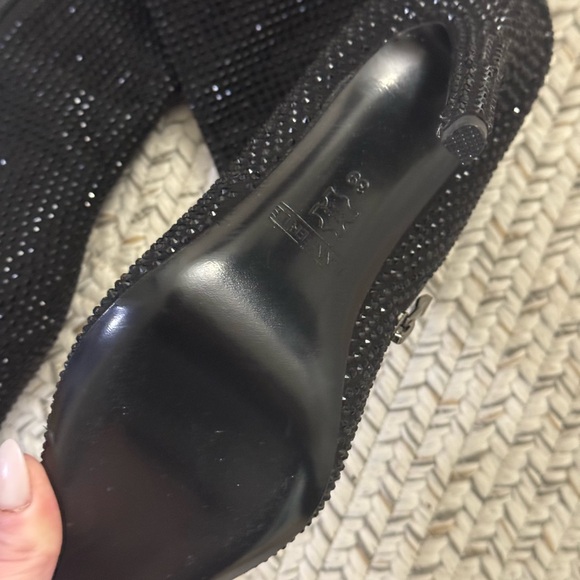 I am Jennifer Le crystal boots - Picture 5 of 8